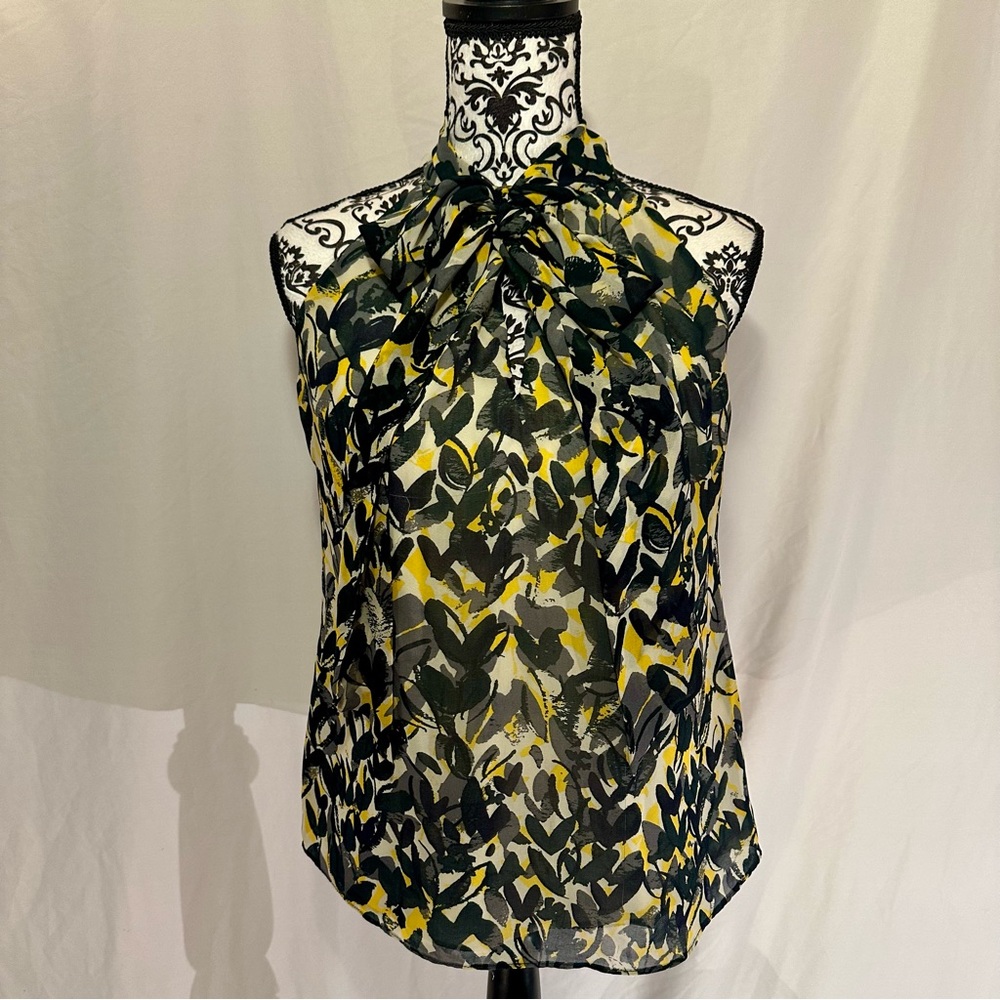 EUC Banana Republic Tie Neck Blouse Size S